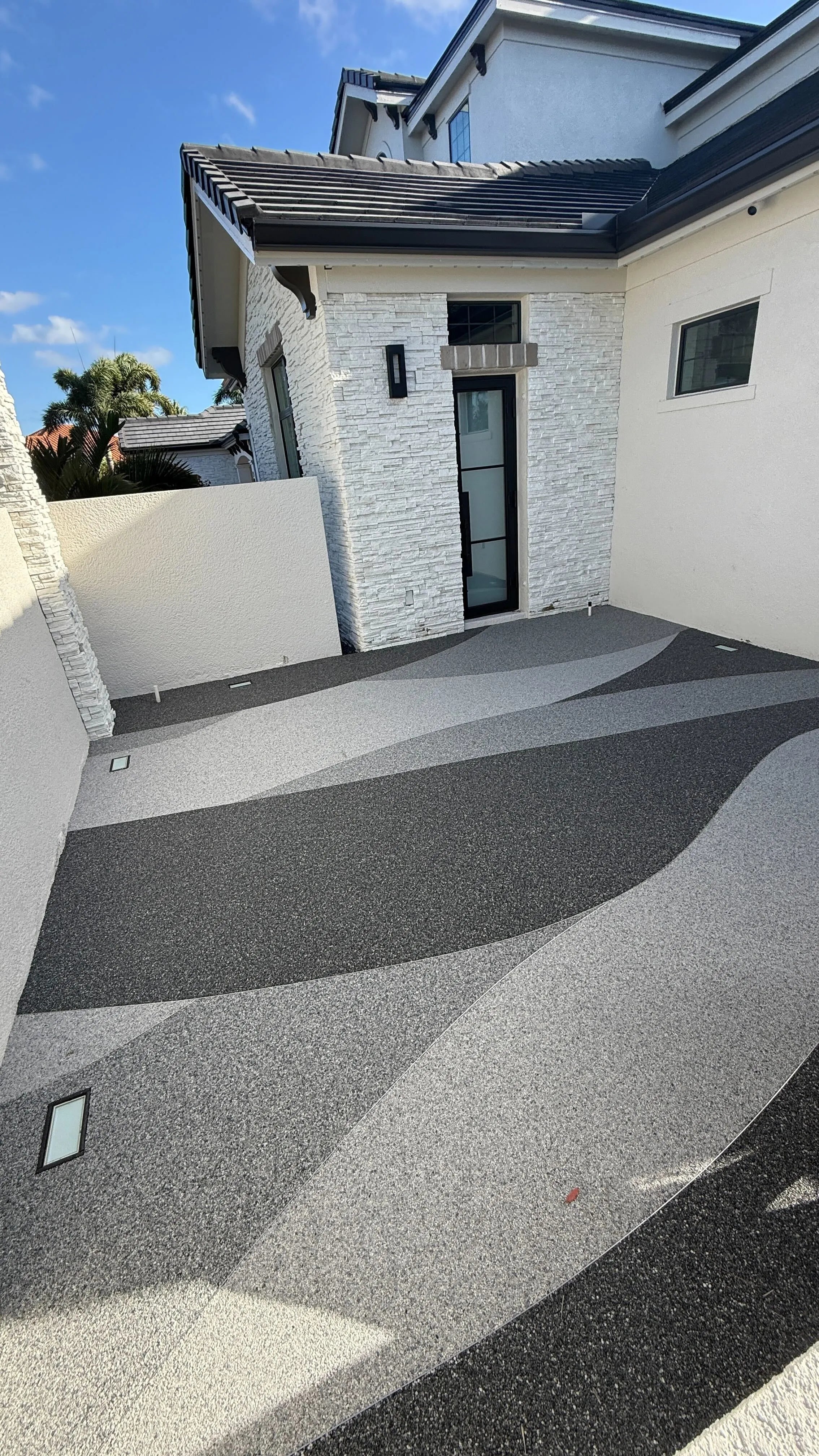 Resin Bound vs Pavers: Which Is Better for Driveways?