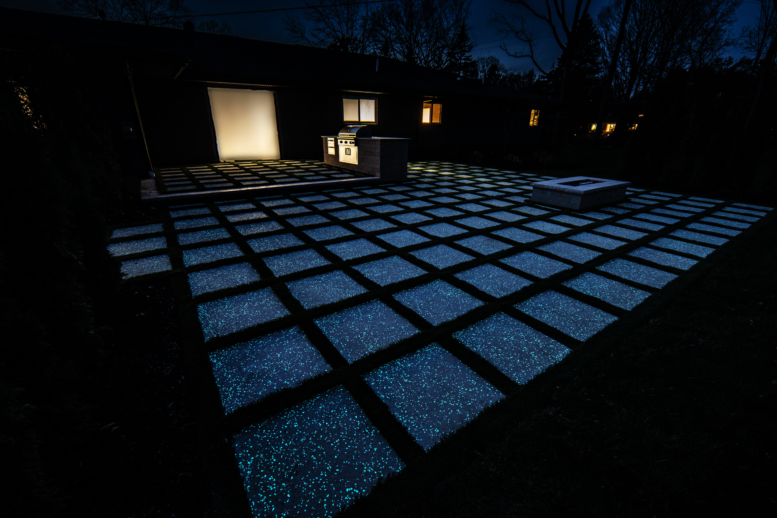 Terrazzo 24 x 24 x 1.5" Royal - Mother Of Pearl
